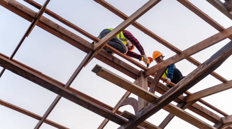 Professional gutter cleaning services in Coal City, IL